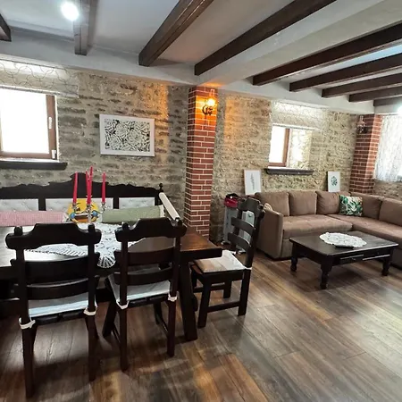 зоя от 1903 게스트하우스