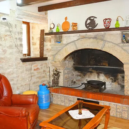 게스트하우스 зоя от 1903 3*