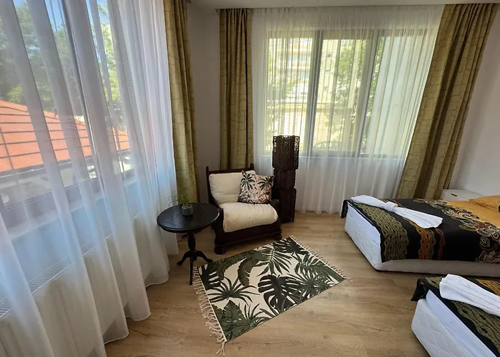 зоя от 1903 ゲストハウス カヴァルナ