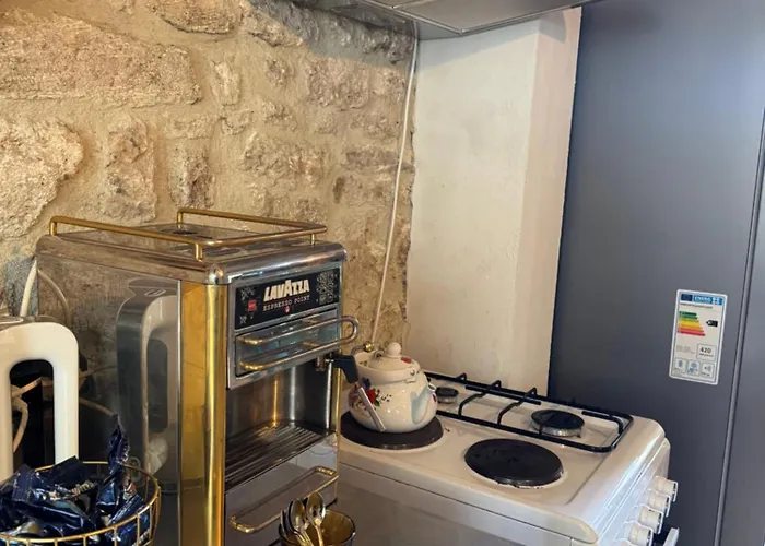 Guest house зоя от 1903