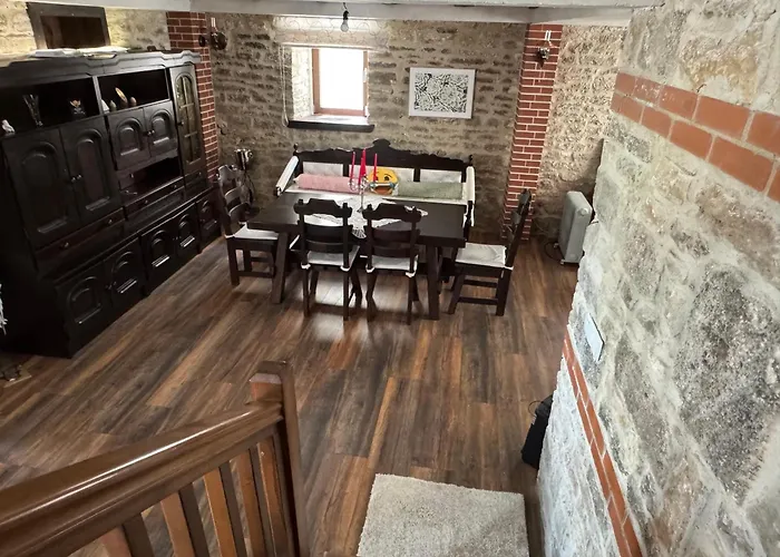 зоя от 1903 Guest house Kavarna