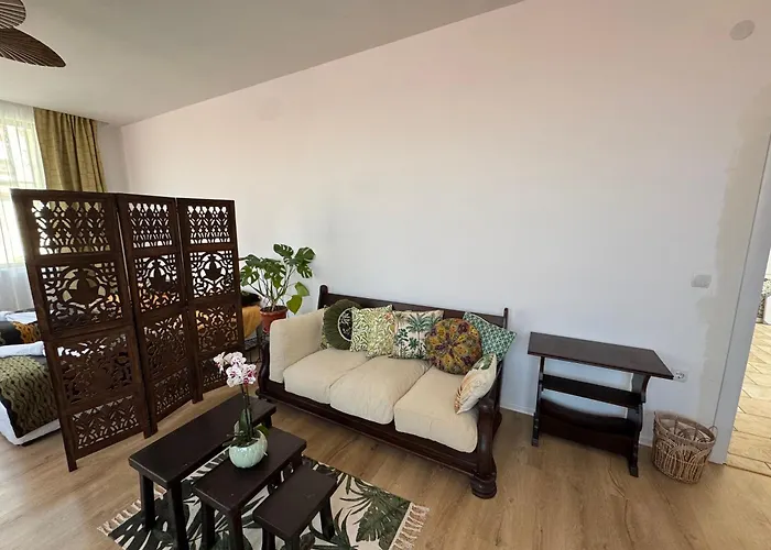 зоя от 1903 Guest house Kavarna