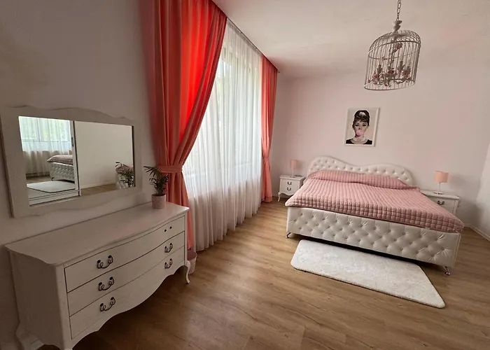 Guest house зоя от 1903