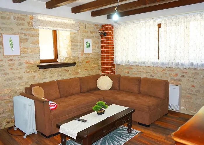 Guest house зоя от 1903